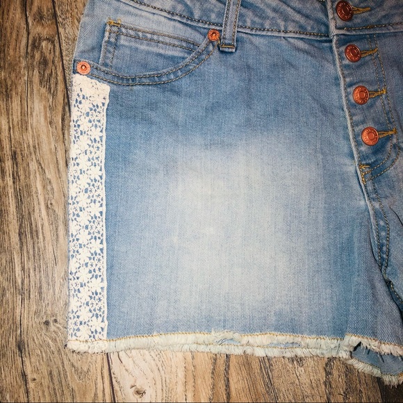 Cat & Jack Embroidered Denim Shorts - Picture 3 of 7